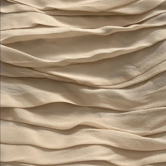 DIANE VON FURSTENBERG
Silk Lelette Dress
Size:US 4 - Picture 5 of 6